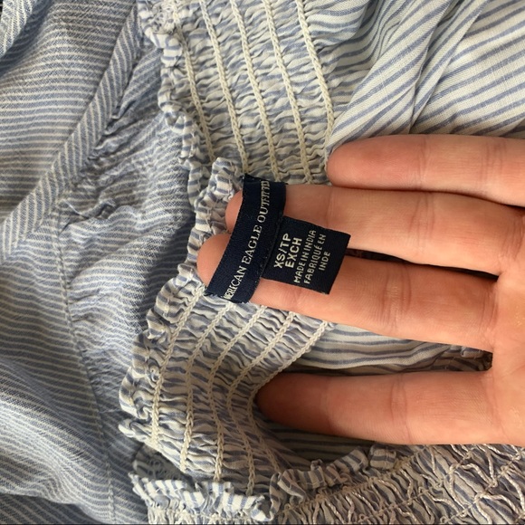 American Eagle Off-the-Shoulder Ruffled Blouse - Picture 3 of 3